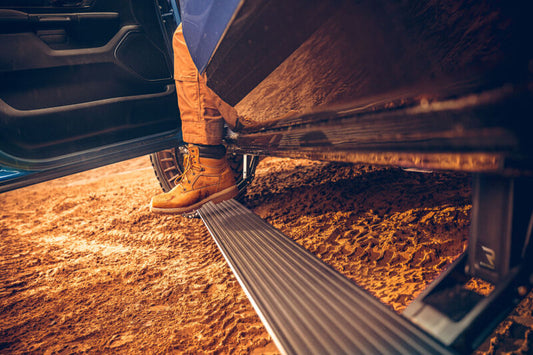 AMP Research AMP PowerStep Plug N Play — alternate view 2