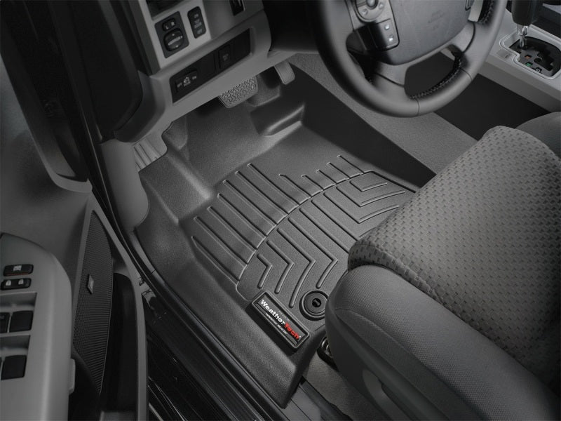 WeatherTech WT FloorLiner - Front - Blk — alternate view 6
