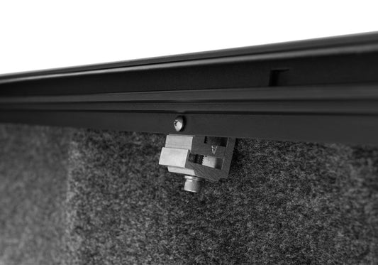 Roll-N-Lock RNL M-Series Tonneau Cover