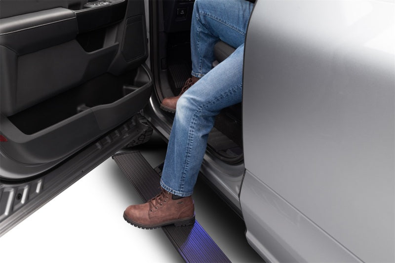 AMP Research AMP PowerStep Plug N Play — alternate view 2