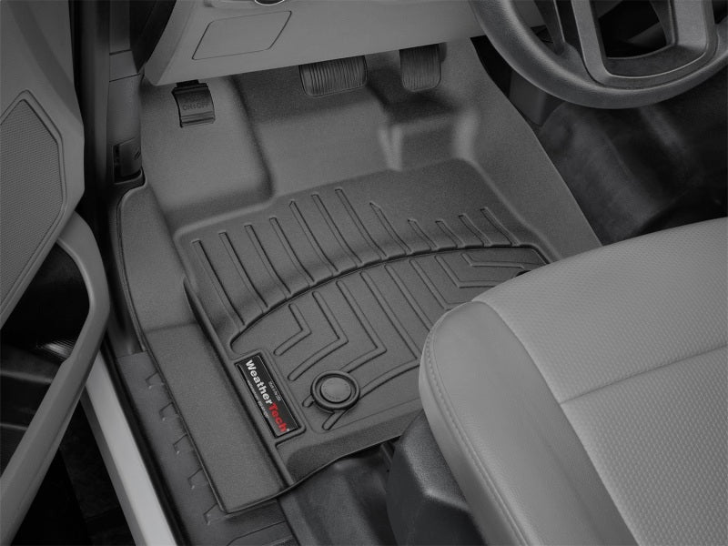 WeatherTech WT FloorLiner - Front - Blk — alternate view 3