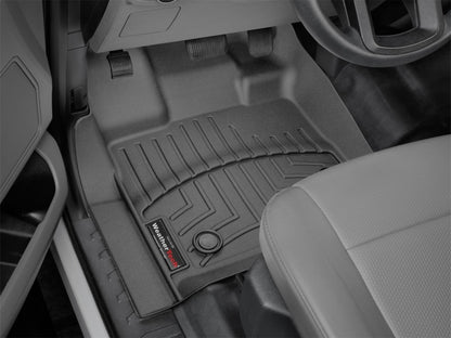 WeatherTech WT FloorLiner - Front - Blk — alternate view 3