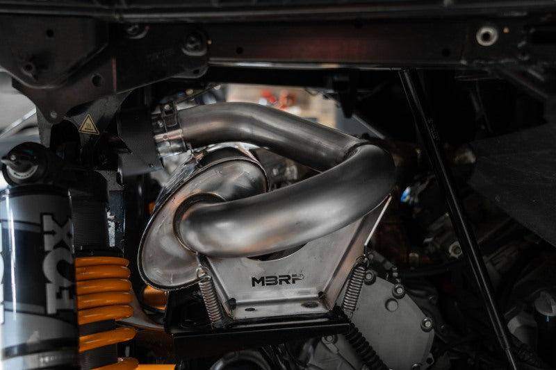 MBRP SINGLE SLIP-ON CENTER EXIT W/ 2.5" PERFORMANCE MUFFLER — alternate view 4