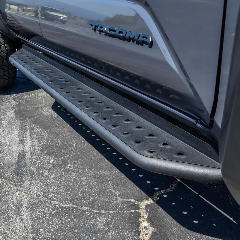 Westin WES Running Boards - Outlaw — alternate view 4