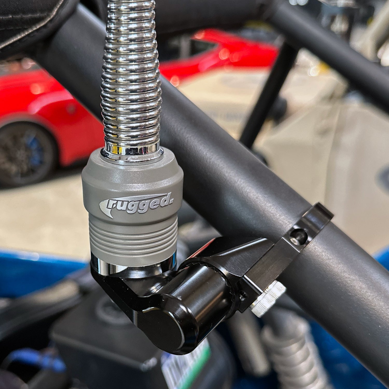Rugged Radios Rugged Radios Adjustable Antenna Bar Mount
